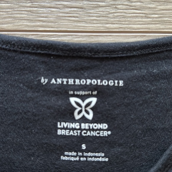 Anthropologie Bisou Bisou Supporting Living Beyond Breast Cancer Graphic Tee S - Picture 4 of 6